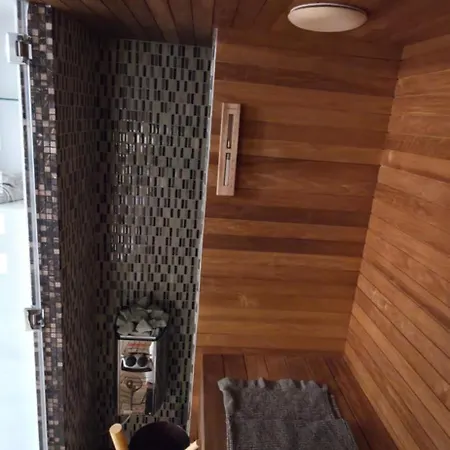 K Spot Apartment Private Spa Tub & Sauna Old Town * Βίλνιους