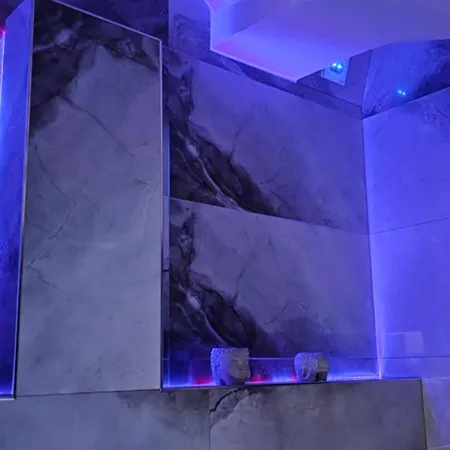K Spot Apartment Private Spa Tub & Sauna Old Town *