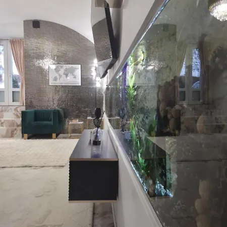K Spot Apartment Private Spa Tub & Sauna Old Town *