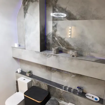 Διαμέρισμα K Spot Apartment Private Spa Tub & Sauna Old Town *