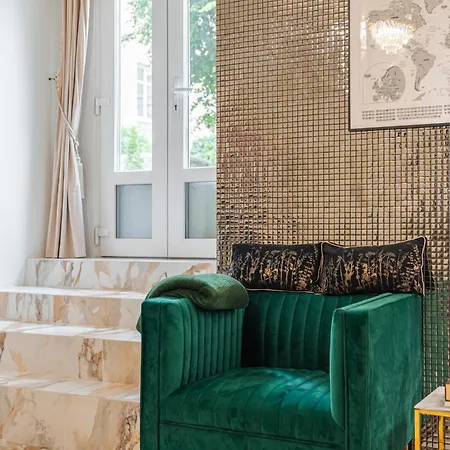 K Spot Apartment Private Spa Tub & Sauna Old Town * Βίλνιους