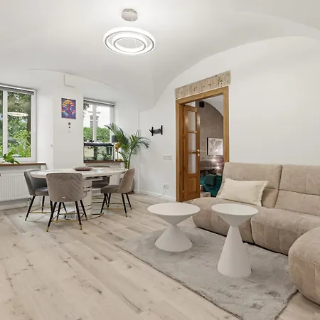 K Spot Apartment Private Spa Tub & Sauna Old Town Βίλνιους