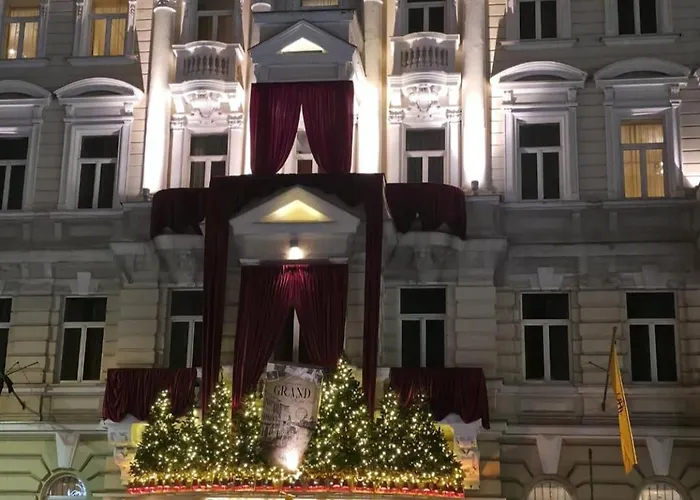 K Spot In Old Town With Sauna And Jakuzzi Апартаменти *