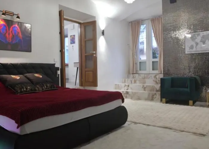 K Spot In Old Town With Sauna And Jakuzzi