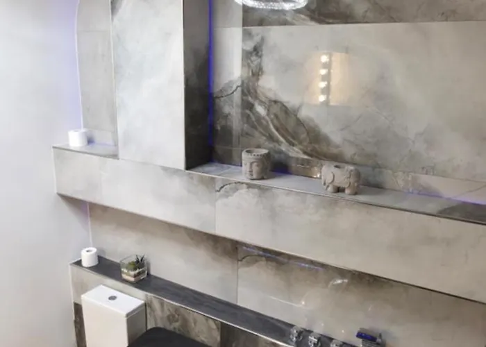 Апартаменти K Spot In Old Town With Sauna And Jakuzzi *