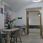 K Spot With Sauna And Jakuzzi Апартаменты *